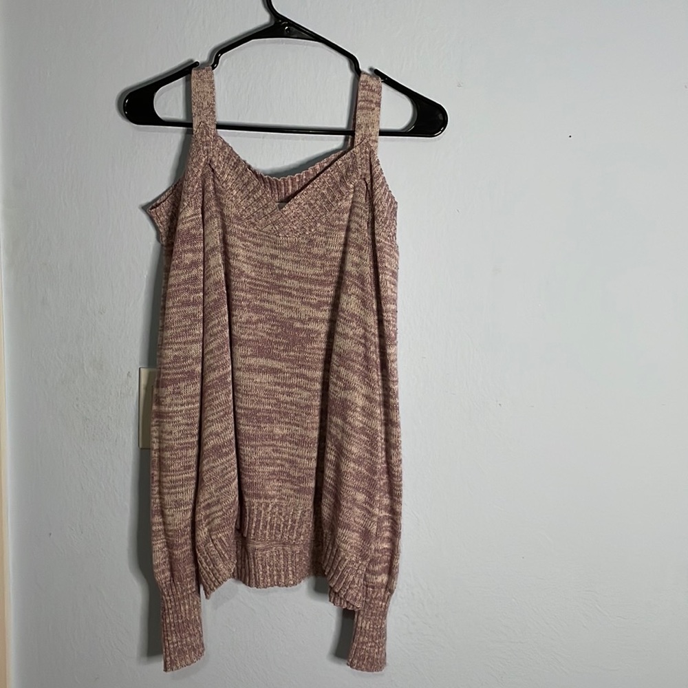 3x long sleeve cold shoulder sweater